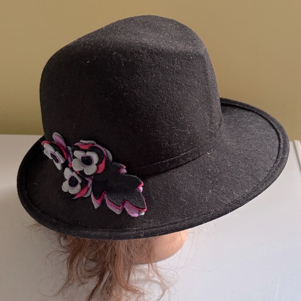 Daniele Meucci Black Wool Felt Fedora with Floral Accent One Size